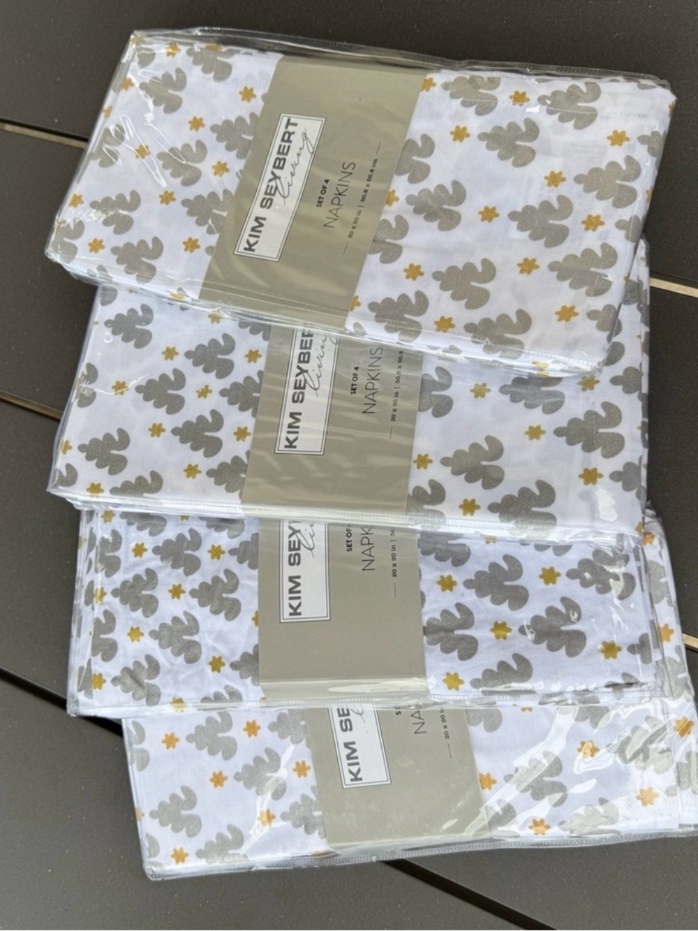 NWT 16 total Kim Seybert Living square cotton napkins - 4 packs of 4 each pack - Picture 4 of 4